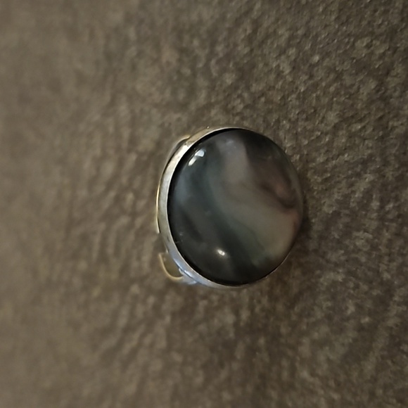 3/$30 Abalone Shell Cabochon Adjustable Ring - Picture 3 of 5